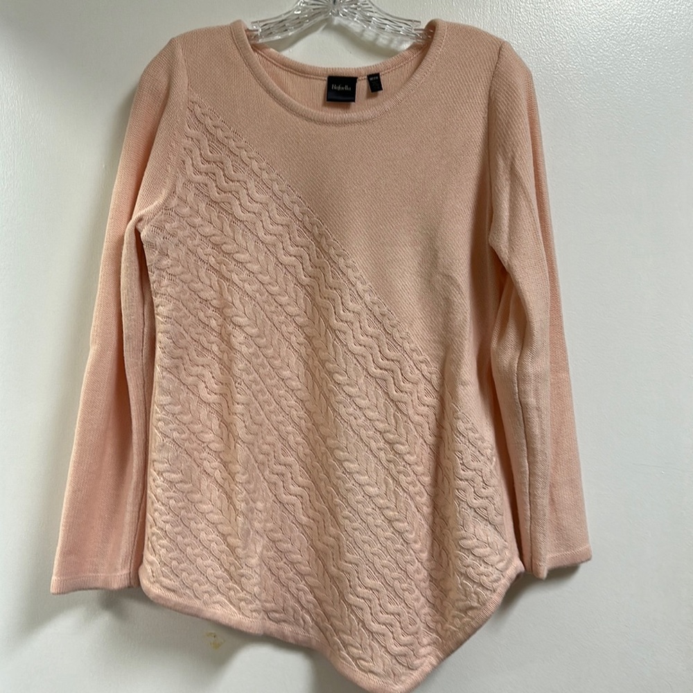 Light pink sweater Rafaela. Medium